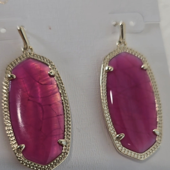 NWT KENDRA SCOTT PINK ELLE EARRINGS IN GOLD BEAUTIFUL - Picture 4 of 5